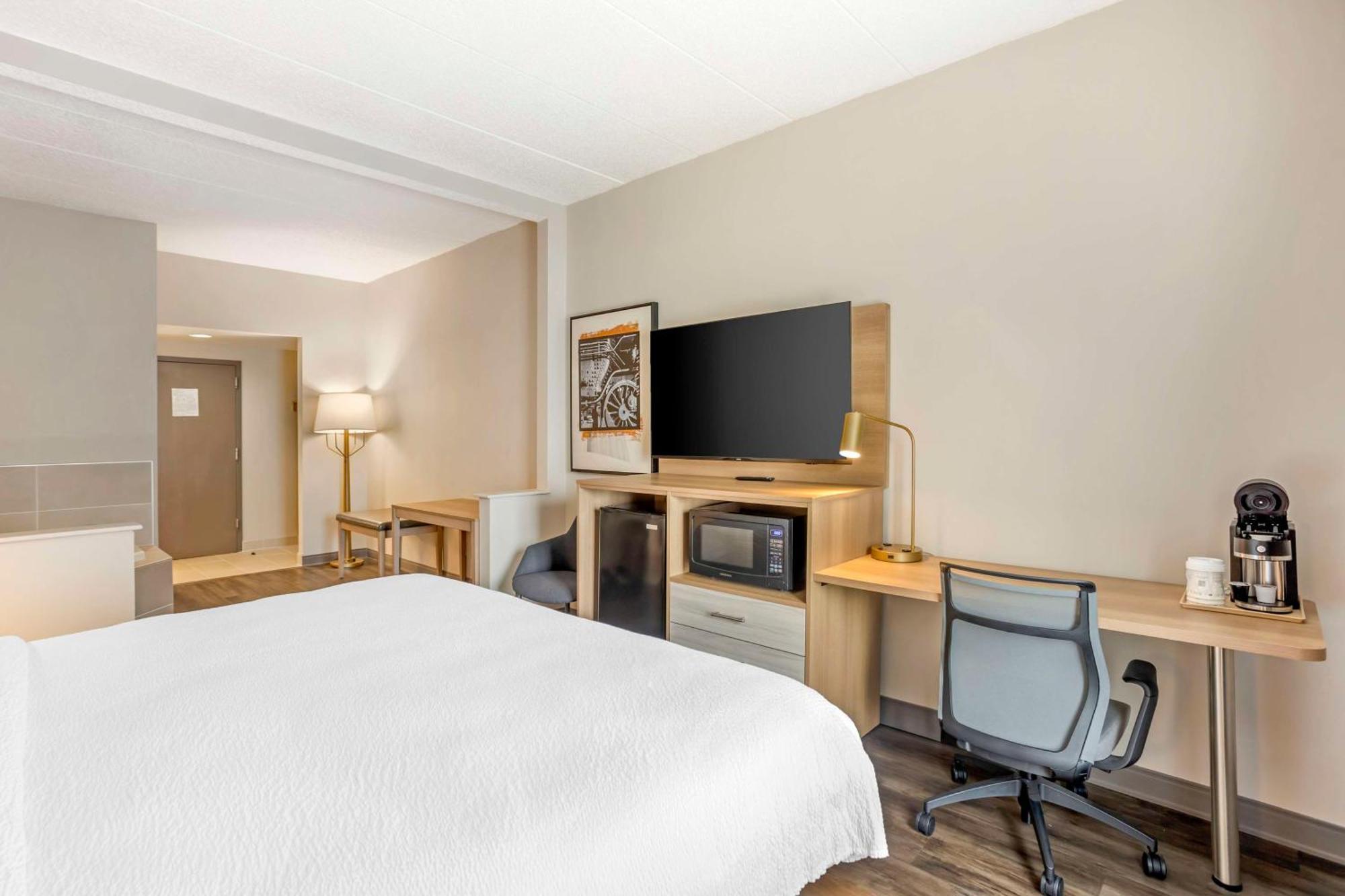 Best Western Plus Heritage Rail Inn & Suites York Ngoại thất bức ảnh