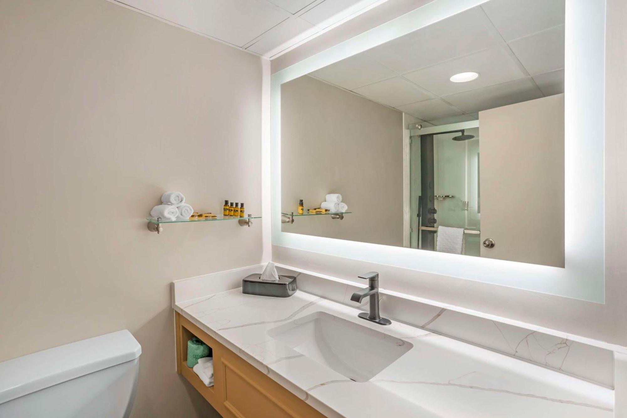 Best Western Plus Heritage Rail Inn & Suites York Ngoại thất bức ảnh