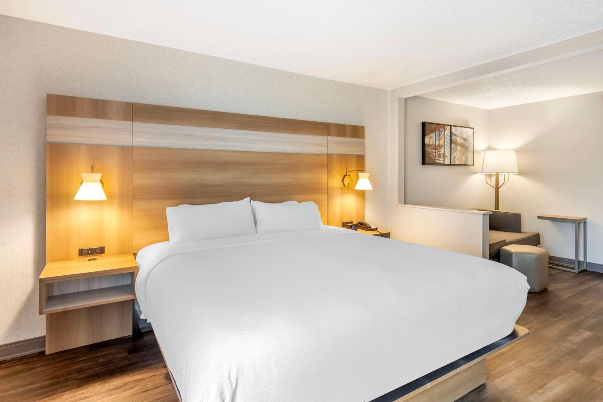 Best Western Plus Heritage Rail Inn & Suites York Ngoại thất bức ảnh