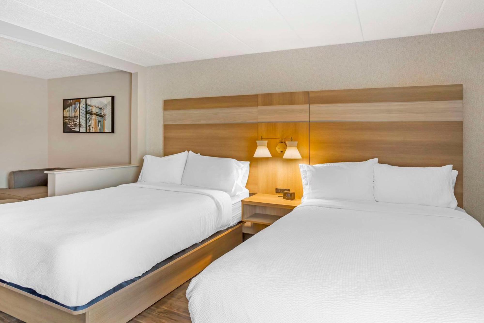 Best Western Plus Heritage Rail Inn & Suites York Ngoại thất bức ảnh