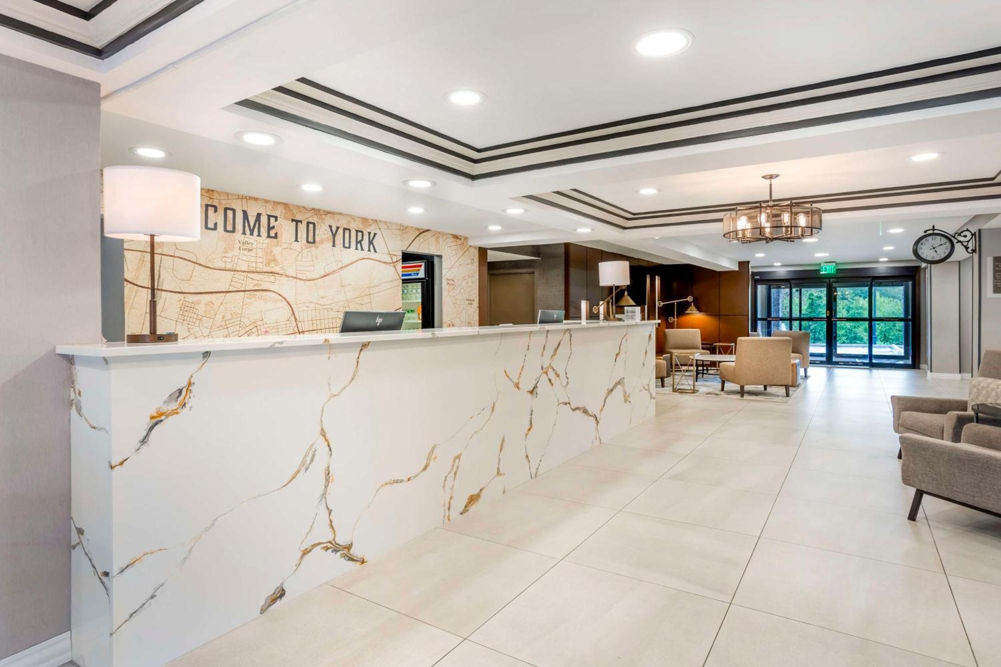 Best Western Plus Heritage Rail Inn & Suites York Ngoại thất bức ảnh