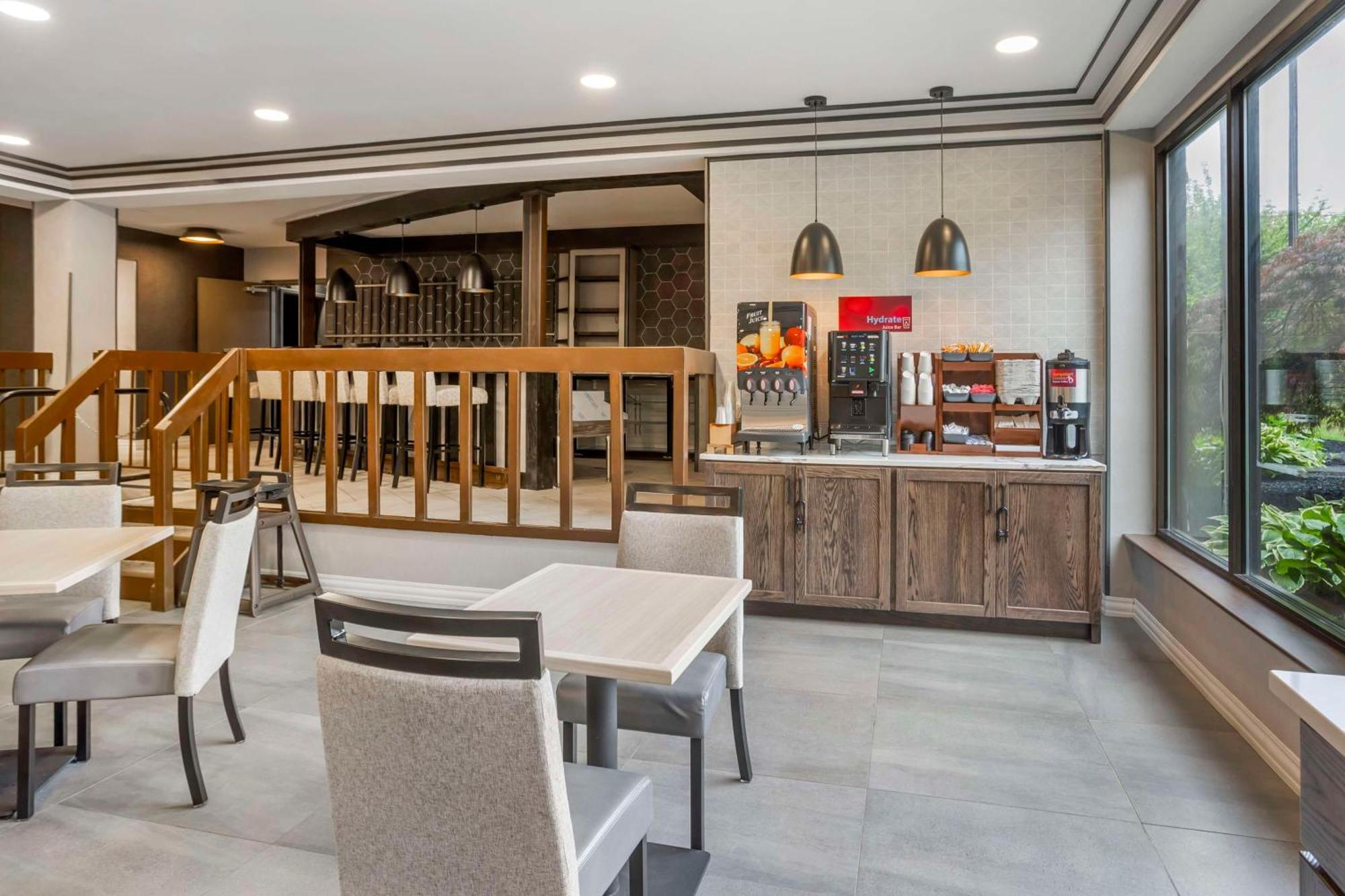 Best Western Plus Heritage Rail Inn & Suites York Ngoại thất bức ảnh