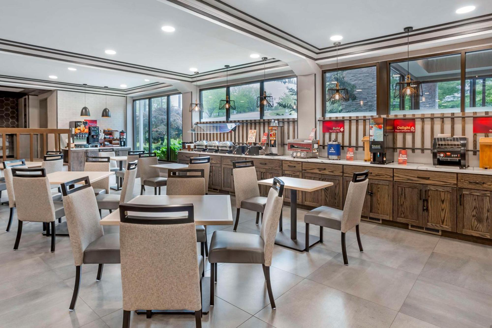 Best Western Plus Heritage Rail Inn & Suites York Ngoại thất bức ảnh